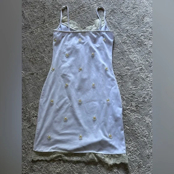 Elegant White Lace Trim Slip Dress - Picture 3 of 3